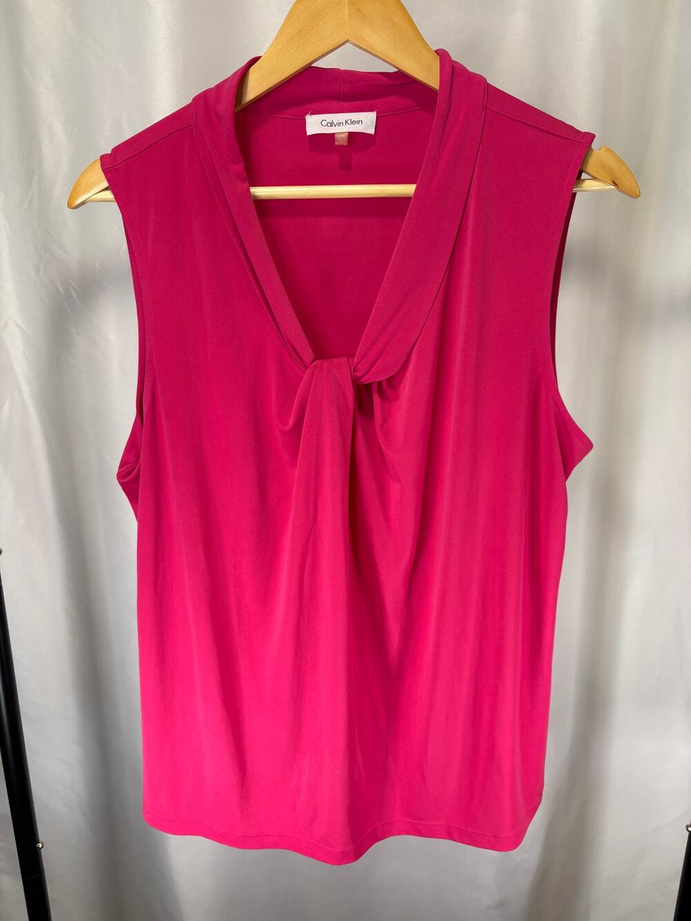 Calvin Klein Women’s XL Hot Pink Sleeveless Tie Neck Blouse Career Top
